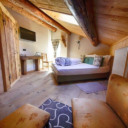 Agriturismo Baita De L'All Isolaccia Ngoại thất bức ảnh