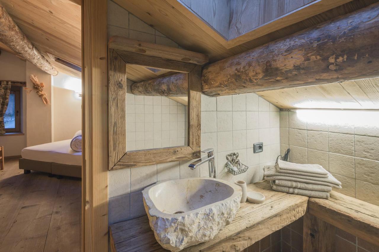 Agriturismo Baita De L'All Isolaccia Ngoại thất bức ảnh