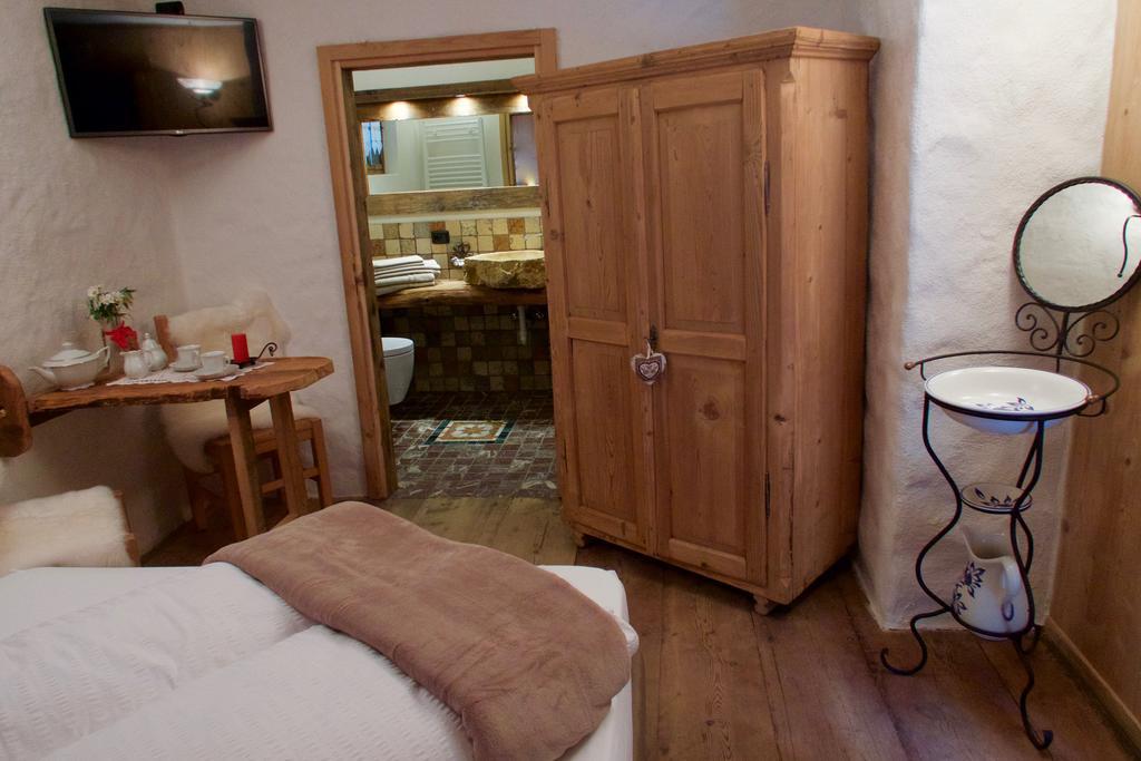 Agriturismo Baita De L'All Isolaccia Ngoại thất bức ảnh