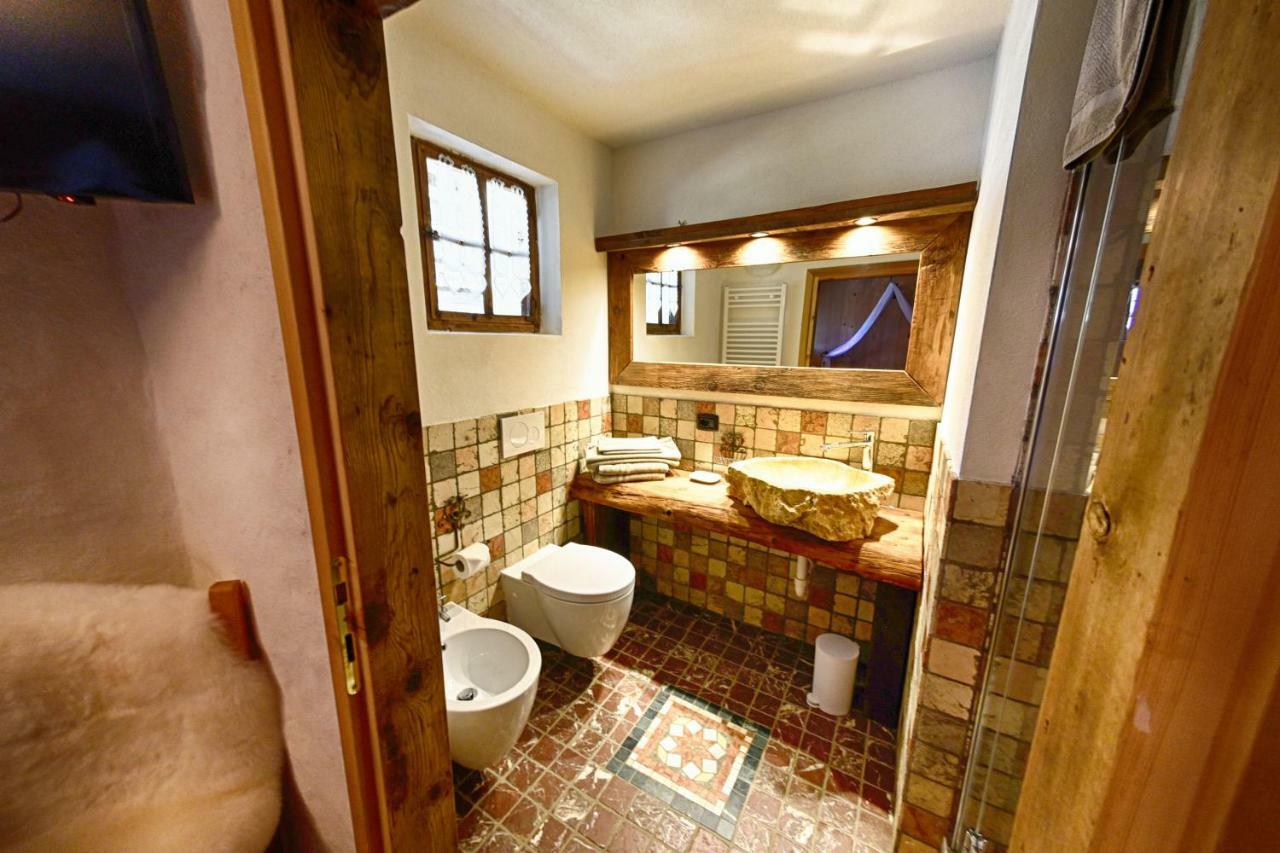 Agriturismo Baita De L'All Isolaccia Ngoại thất bức ảnh